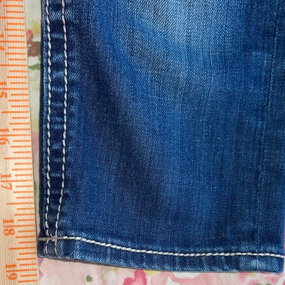 Rock Revival Stephanie Capri Denim Jeans Size 26 Whiskered Distressed Stretch - Picture 11 of 12